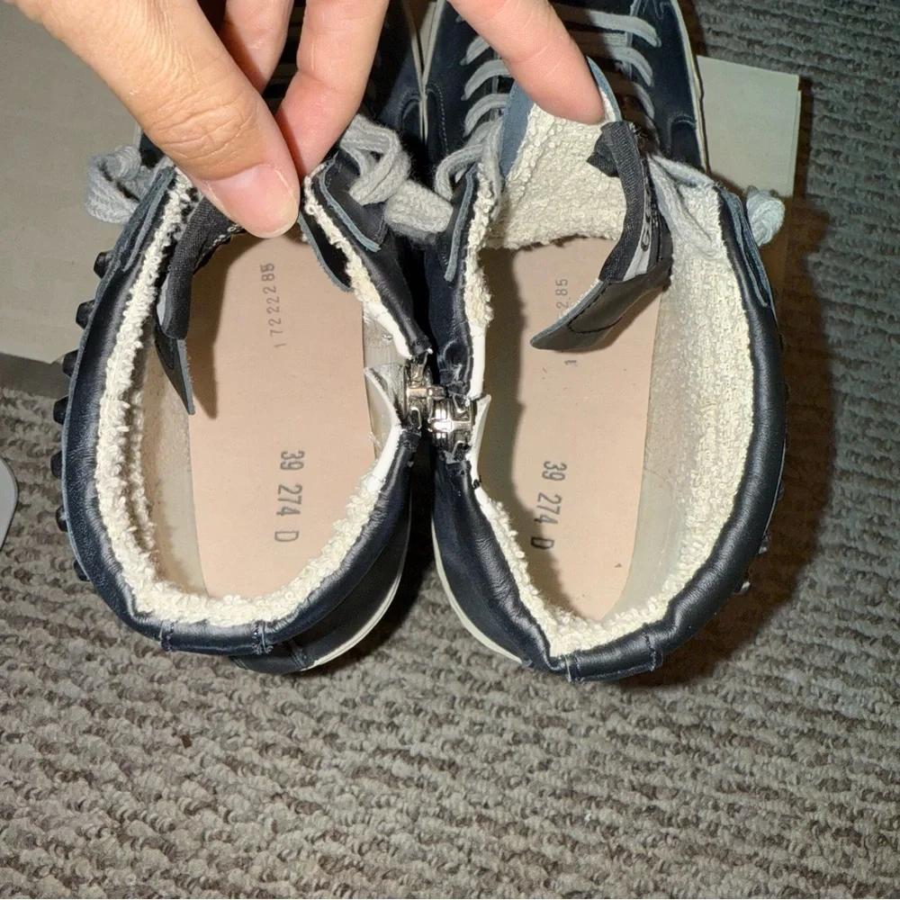 GOLDEN GOOSE BLACK LEATHER STUDDED SLIDES BRAND NEW 39 - Picture 6 of 8